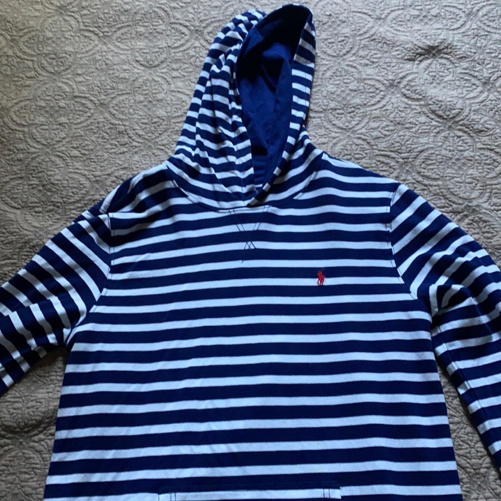 Polo Ralph Lauren Hoodie.
